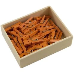 JAM Paper® Wood Clip Clothespins, Small 7/8 Inch, Orange Clothes Pins, 50/Pack (230729133)
